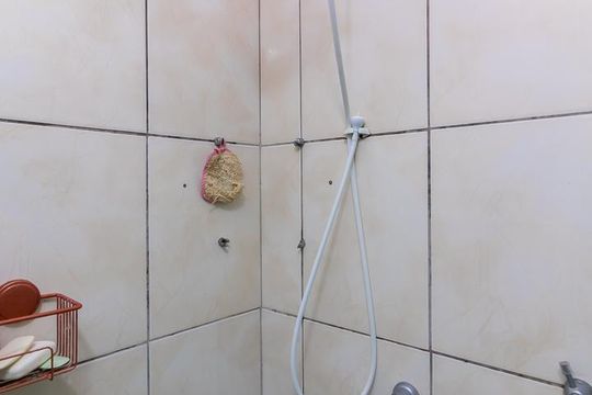 Banheiro de apartamento à venda com 2 quartos, 60m² em Lauzane Paulista, São Paulo