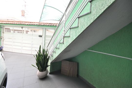 Garagem de casa à venda com 3 quartos, 150m² em Vila Constança, São Paulo