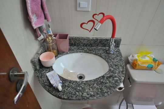 Banheiro da Suíte 2 de casa à venda com 3 quartos, 150m² em Vila Constança, São Paulo