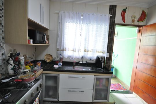 Cozinha de casa à venda com 3 quartos, 150m² em Vila Constança, São Paulo