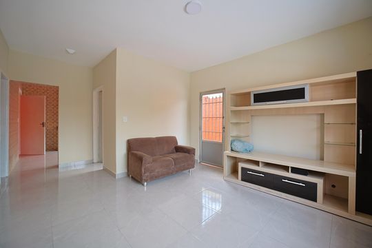 Sala de casa à venda com 3 quartos, 200m² em Vila Silvia, São Paulo