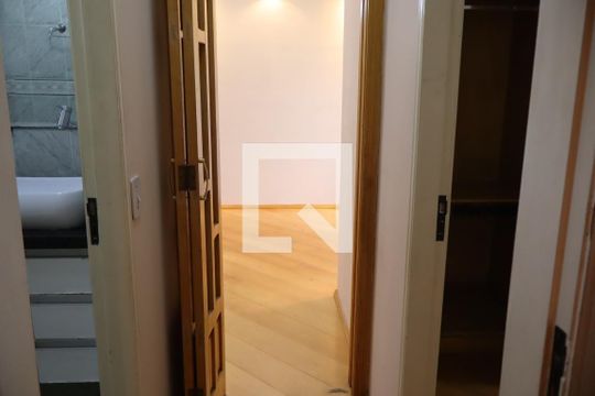 Apartamento para alugar com 1 quarto, 53m² em Santa Terezinha, São Paulo