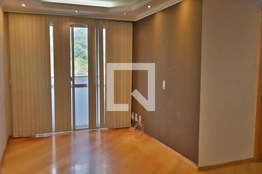 Apartamento para alugar com 1 quarto, 53m² em Santa Terezinha, São Paulo
