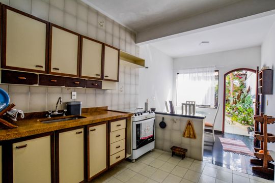 Cozinha de apartamento para alugar com 3 quartos, 380m² em Santa Terezinha, Santo André