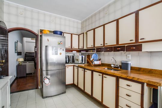 Cozinha de apartamento para alugar com 3 quartos, 380m² em Santa Terezinha, Santo André