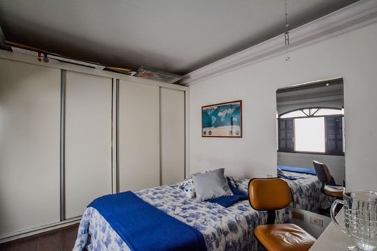 Quarto 1 de apartamento para alugar com 3 quartos, 380m² em Santa Terezinha, Santo André