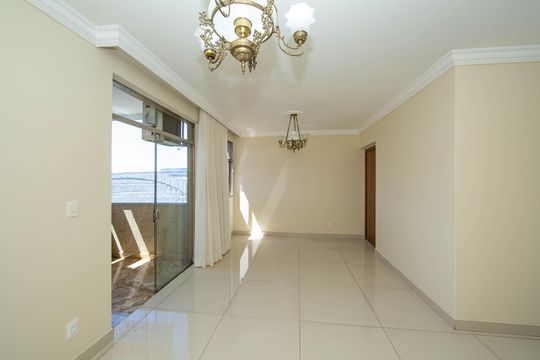 SALA de apartamento à venda com 4 quartos, 126m² em Barro Preto, Belo Horizonte