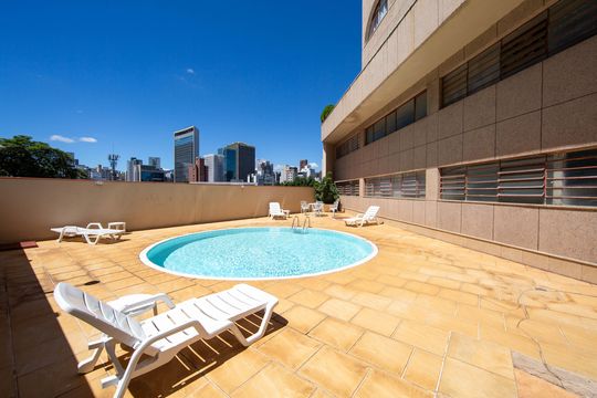 PISCINA de apartamento à venda com 4 quartos, 126m² em Barro Preto, Belo Horizonte