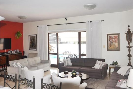 Casa à venda com 4 quartos, 360m² em Santo Amaro, São Paulo