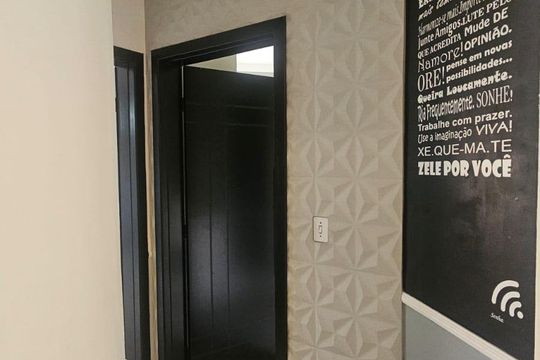 Corredor de apartamento para alugar com 2 quartos, 74m² em Jardim Coleginho, Jacareí
