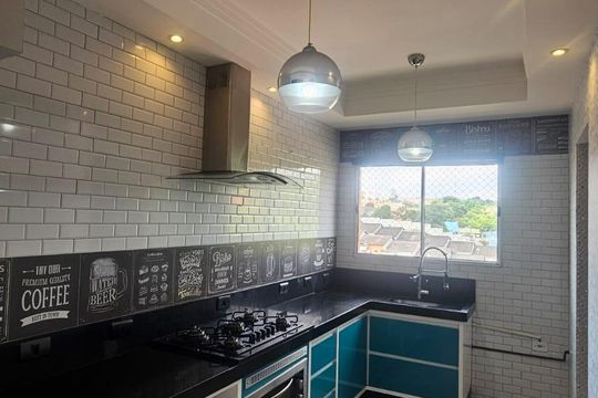 Cozinha de apartamento para alugar com 2 quartos, 74m² em Jardim Coleginho, Jacareí