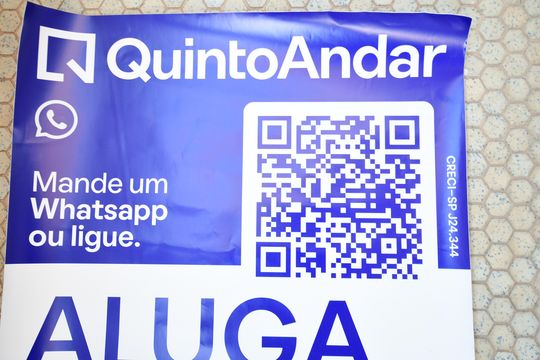 Placa de apartamento à venda com 2 quartos, 75m² em Centro, Campinas