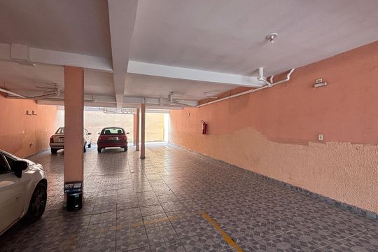 Garagem de apartamento à venda com 2 quartos, 56m² em Vila Camilópolis, Santo André