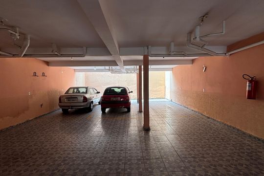 Garagem de apartamento à venda com 2 quartos, 56m² em Vila Camilópolis, Santo André