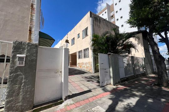 Casa à venda com 3 quartos, 88m² em São João Batista, Belo Horizonte