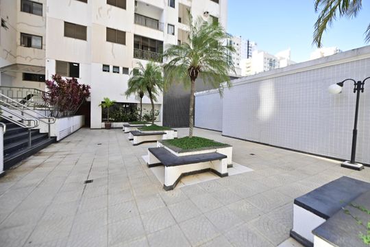 Apartamento para alugar com 2 quartos, 70m² em Setor Bueno, Goiânia