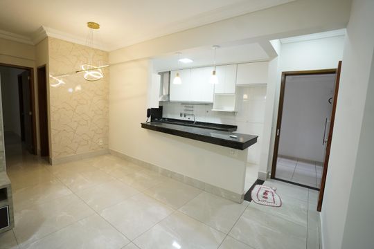 Apartamento para alugar com 2 quartos, 70m² em Setor Bueno, Goiânia