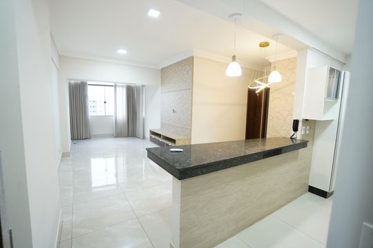 Apartamento para alugar com 2 quartos, 70m² em Setor Bueno, Goiânia