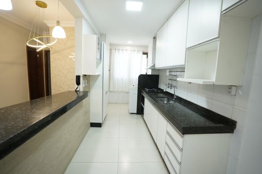Apartamento para alugar com 2 quartos, 70m² em Setor Bueno, Goiânia