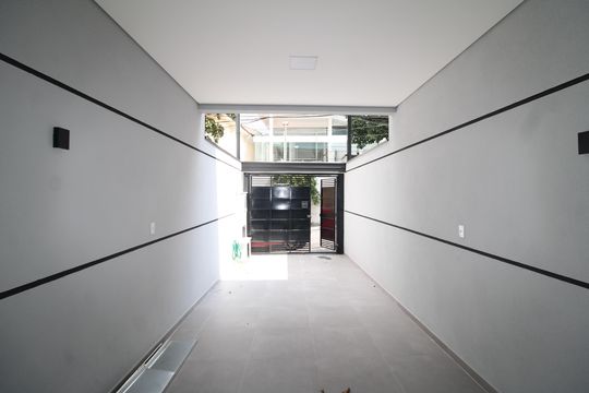 Garagem de casa à venda com 3 quartos, 123m² em Jardim Sao Paulo(zona Norte), São Paulo