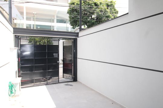 Garagem de casa à venda com 3 quartos, 123m² em Jardim Sao Paulo(zona Norte), São Paulo