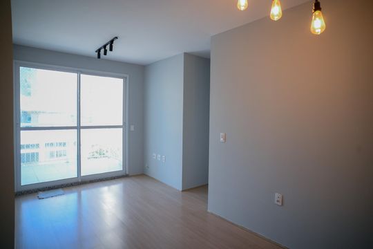 Apartamento à venda com 3 quartos, 66m² em Vila Dom Pedro I, São Paulo