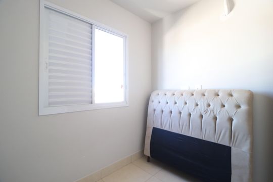 Quarto 1 de apartamento para alugar com 2 quartos, 68m² em Viviane, Uberlândia