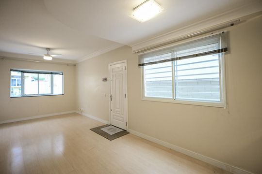 Sala de casa de condomínio à venda com 3 quartos, 168m² em Parque Assuncao, Taboão da Serra