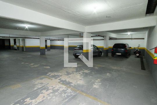 Área comum - Garagem de apartamento à venda com 2 quartos, 69m² em Vila Dusi, São Bernardo do Campo