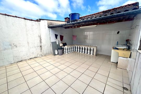 Varanda de casa à venda com 2 quartos, 125m² em Jardim Santa Maria, São Paulo