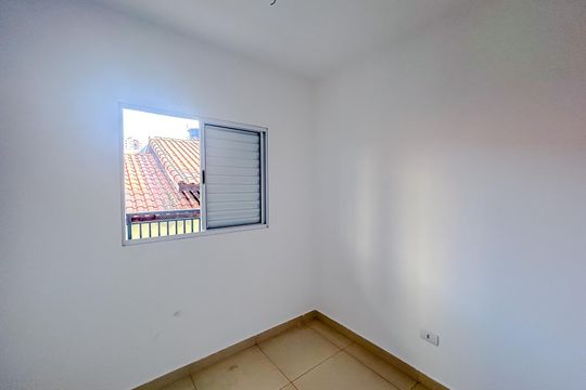 Quarto 1 de apartamento para alugar com 2 quartos, 38m² em Vila Nova Savoia, São Paulo