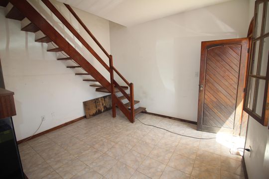 Sala de casa à venda com 3 quartos, 86m² em Diamante, Belo Horizonte