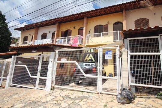 Fachada / Plaquinha Instalada 01/04/2026 JJWL-125 de casa à venda com 3 quartos, 86m² em Diamante, Belo Horizonte