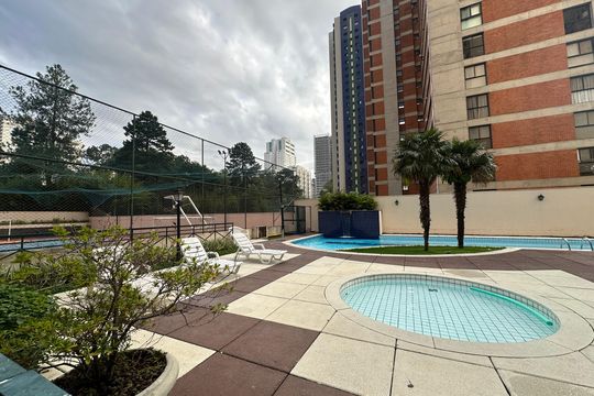 Área comum - Piscina de apartamento à venda com 2 quartos, 94m² em Alphaville Industrial, Barueri