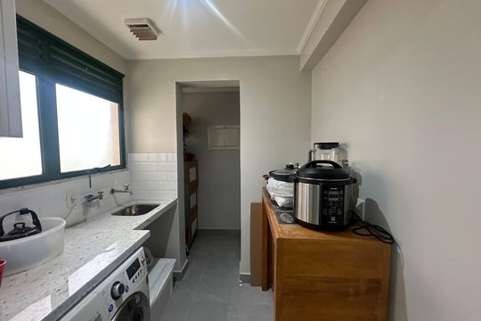 Área de Serviço de apartamento à venda com 2 quartos, 94m² em Alphaville Industrial, Barueri