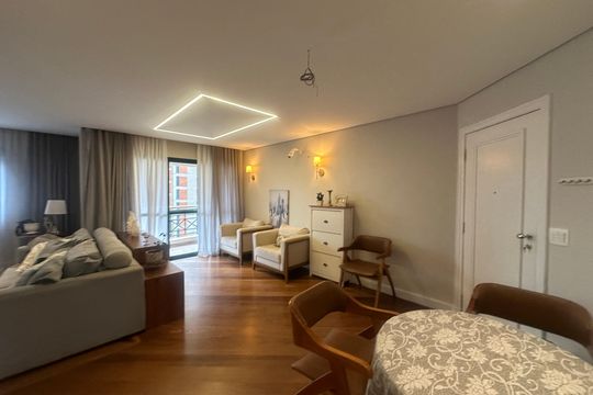 Sala de apartamento à venda com 2 quartos, 94m² em Alphaville Industrial, Barueri