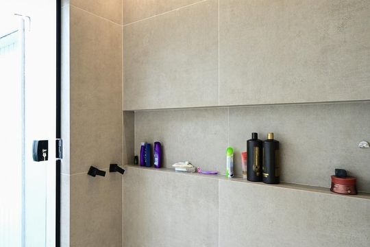 Banheiro Suíte 2 de casa à venda com 5 quartos, 735m² em Jardim Leonor, São Paulo