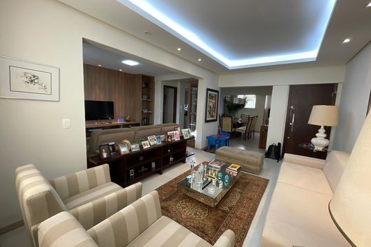 Sala de apartamento à venda com 3 quartos, 180m² em Cruzeiro, Belo Horizonte