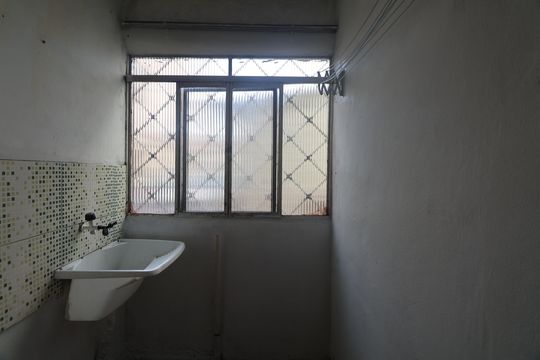 Cozinha e Área de Serviço de apartamento para alugar com 1 quarto, 33m² em Estância Velha, Canoas