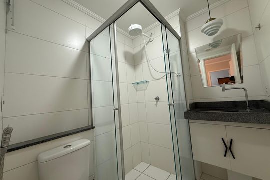 Banheiro de kitnet/studio para alugar com 1 quarto, 41m² em Vila Buarque, São Paulo