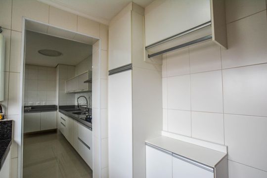 Área de Serviço de apartamento à venda com 3 quartos, 126m² em Vila Scarpelli, Santo André