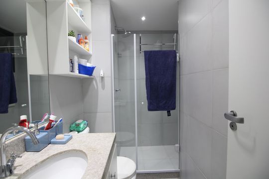 Banheiro Social de apartamento à venda com 2 quartos, 63m² em Freguesia (jacarepaguá), Rio de Janeiro