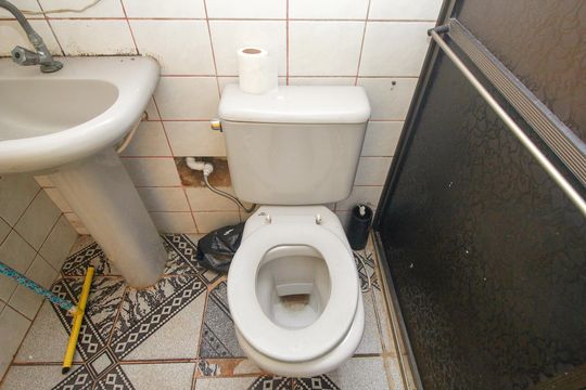 Banheiro de casa para alugar com 1 quarto, 60m² em Recreio da Borda do Campo, Santo André