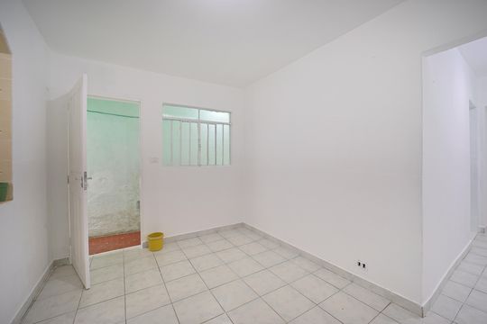 Cozinha de casa à venda com 3 quartos, 100m² em Vila Nhocuné, São Paulo