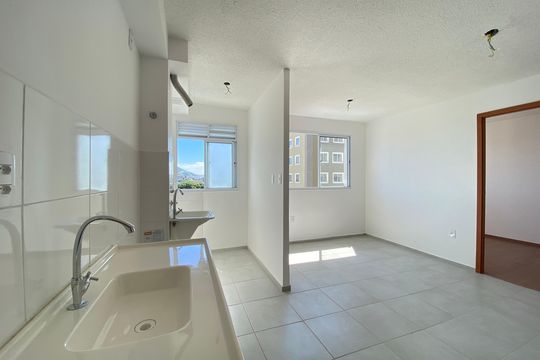 Apartamento à venda com 2 quartos, 44m² em Inhaúma, Rio de Janeiro