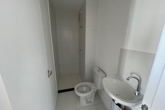 Banheiro de apartamento à venda com 2 quartos, 29m² em Jardim Imperador (zona Leste), São Paulo