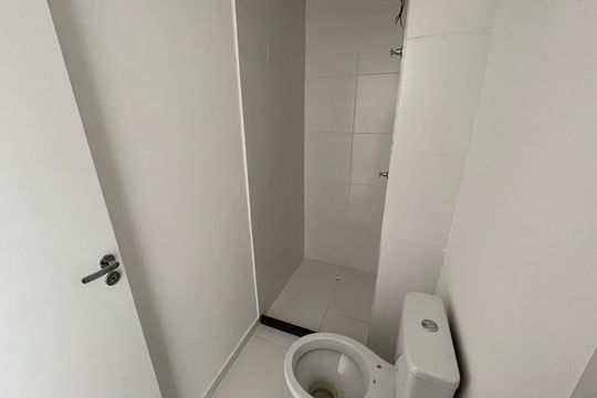 Banheiro de apartamento à venda com 2 quartos, 29m² em Jardim Imperador (zona Leste), São Paulo