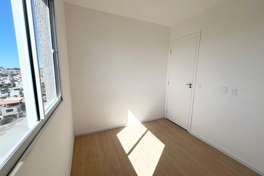 Quarto de apartamento à venda com 1 quarto, 35m² em Jardim Imperador (zona Leste), São Paulo