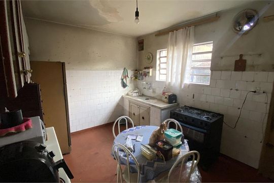 Casa à venda com 2 quartos, 102m² em Vila Congonhas, São Paulo