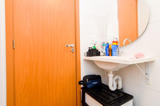 Banheiro de apartamento à venda com 2 quartos, 38m² em Jardim Rosa de Franca, Guarulhos